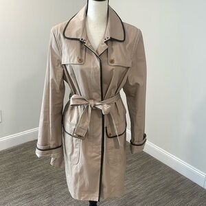XL. Khaki trench with faux leather trim.